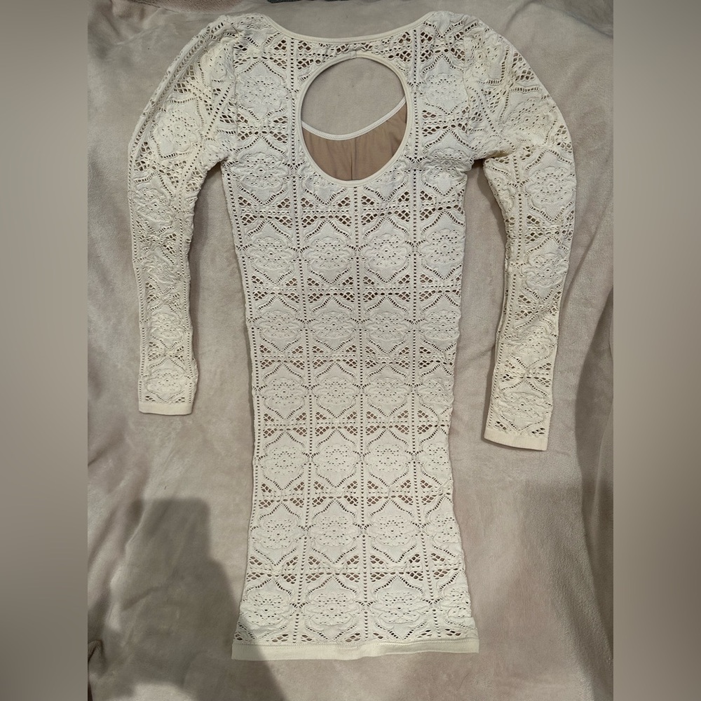 bebe -mini bodycon dress-look of white lace, nude underneath -orig $90 -petite s - Picture 2 of 3